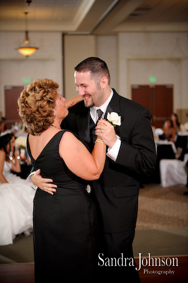 Best Lake Mary Events Center Wedding Pictures - Sandra Johnson (SJFoto.com)